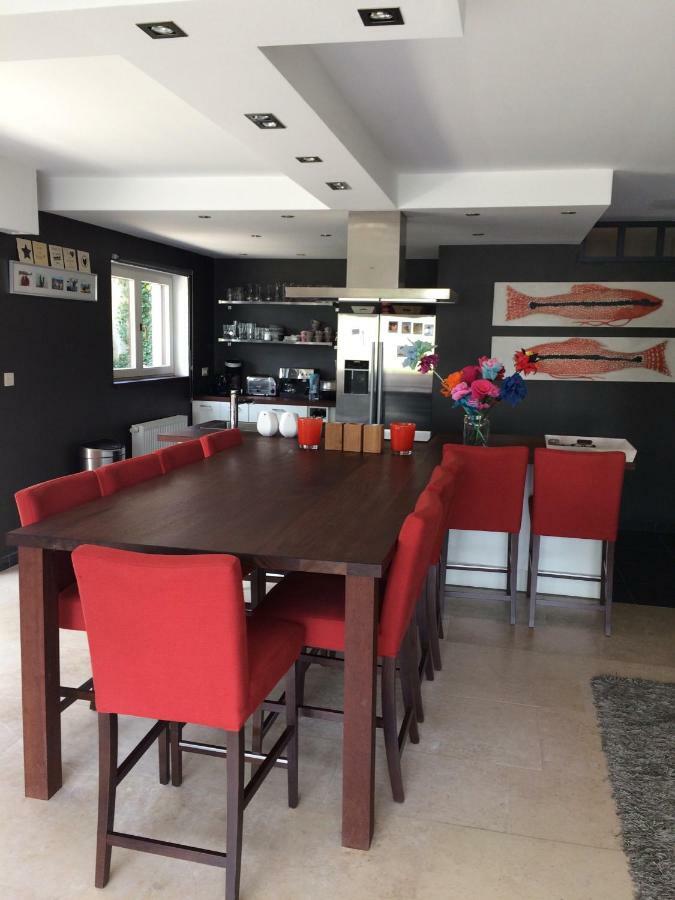 Grand Appartement Avec Terrasse Knokke-Heist Exterior photo